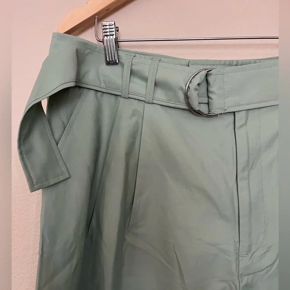 Maeve Light Green Cropped Ankle Pants - Picture 4 of 12